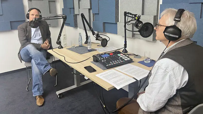 DVZ Podcast: Karriere in der Logistik machen – aber richtig!